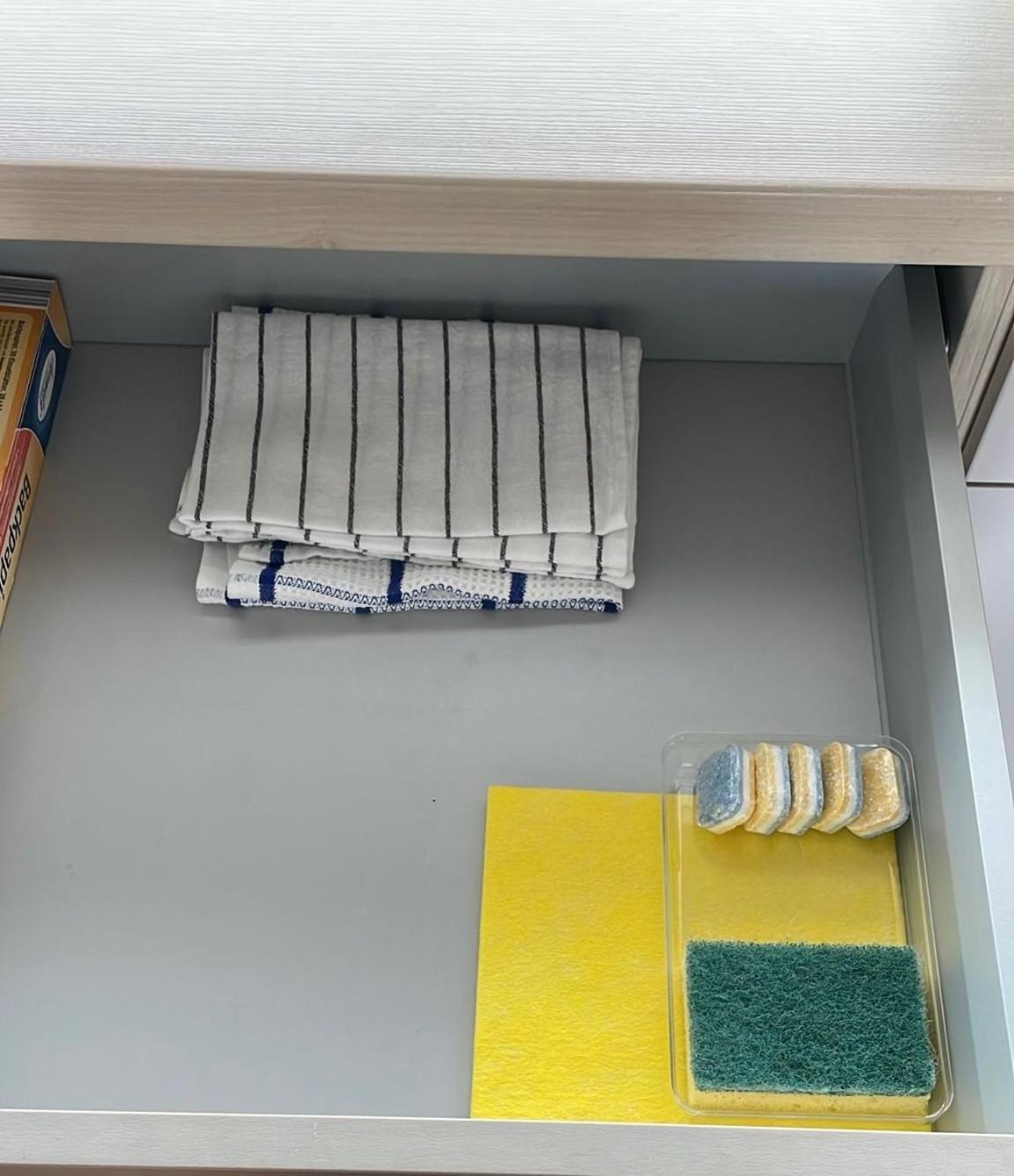 2 Bedroom Apartment Next To Metro U1 And Garage Parking Viena Exterior foto